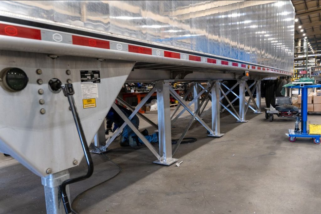 b68a4b11 cd66 c2e9 1924 bb88f4d6a0db